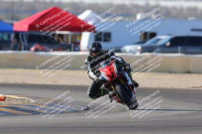 media/Dec-18-2022-SoCal Trackdays (Sun) [[8099a50955]]/Turn 2 (950am)/